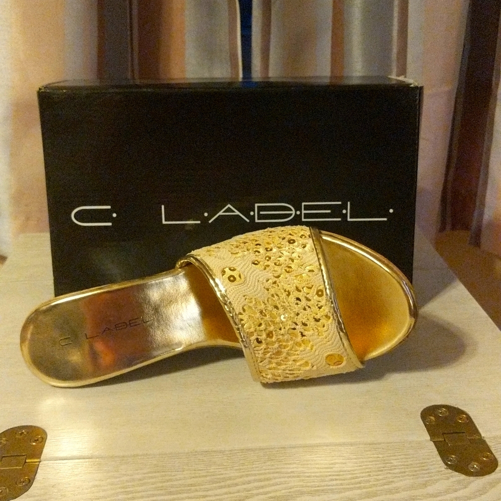 C.Label Slides Gold Size 10